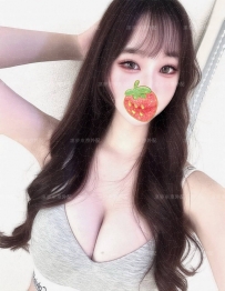 彩碧（さび）158cm/Fcup/46kg/20歲  擁有可愛的笑容和大大的眼睛，非常迷人的日本女孩